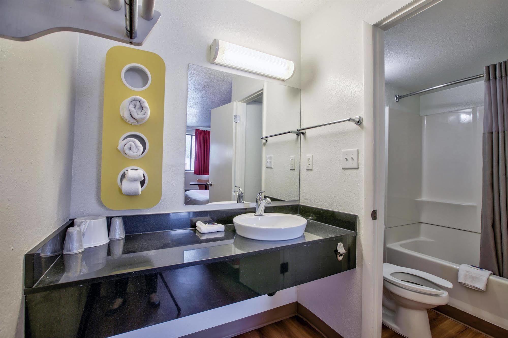 Motel 6-Tallahassee, Fl ภายนอก รูปภาพ