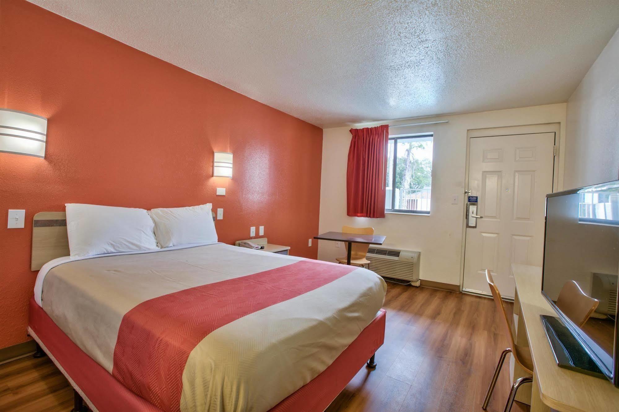 Motel 6-Tallahassee, Fl ภายนอก รูปภาพ